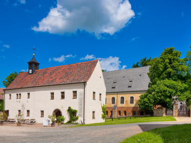 Film na temat historii powstania budowli obejrzeć można w Budynku Administracji